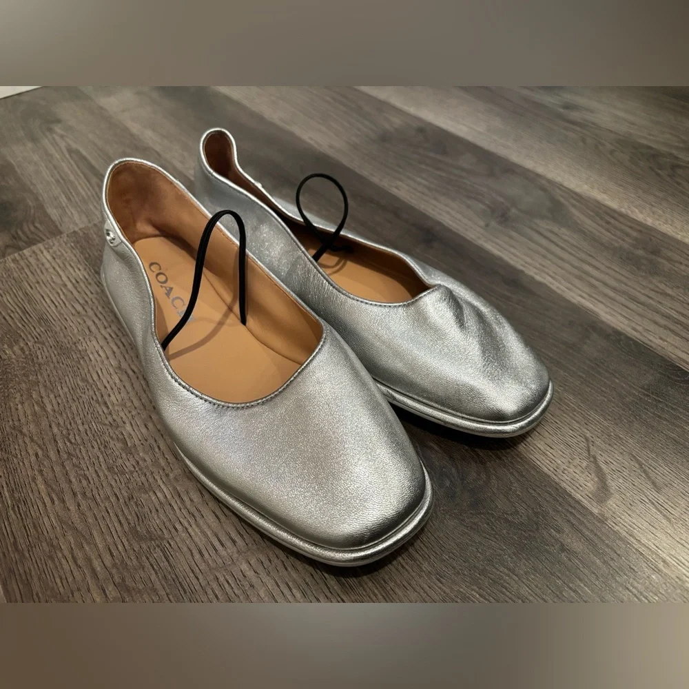 Coach Silver Ballet Flats Maryjane’s size 6 delicate romantic trendy wedding - Picture 5 of 15